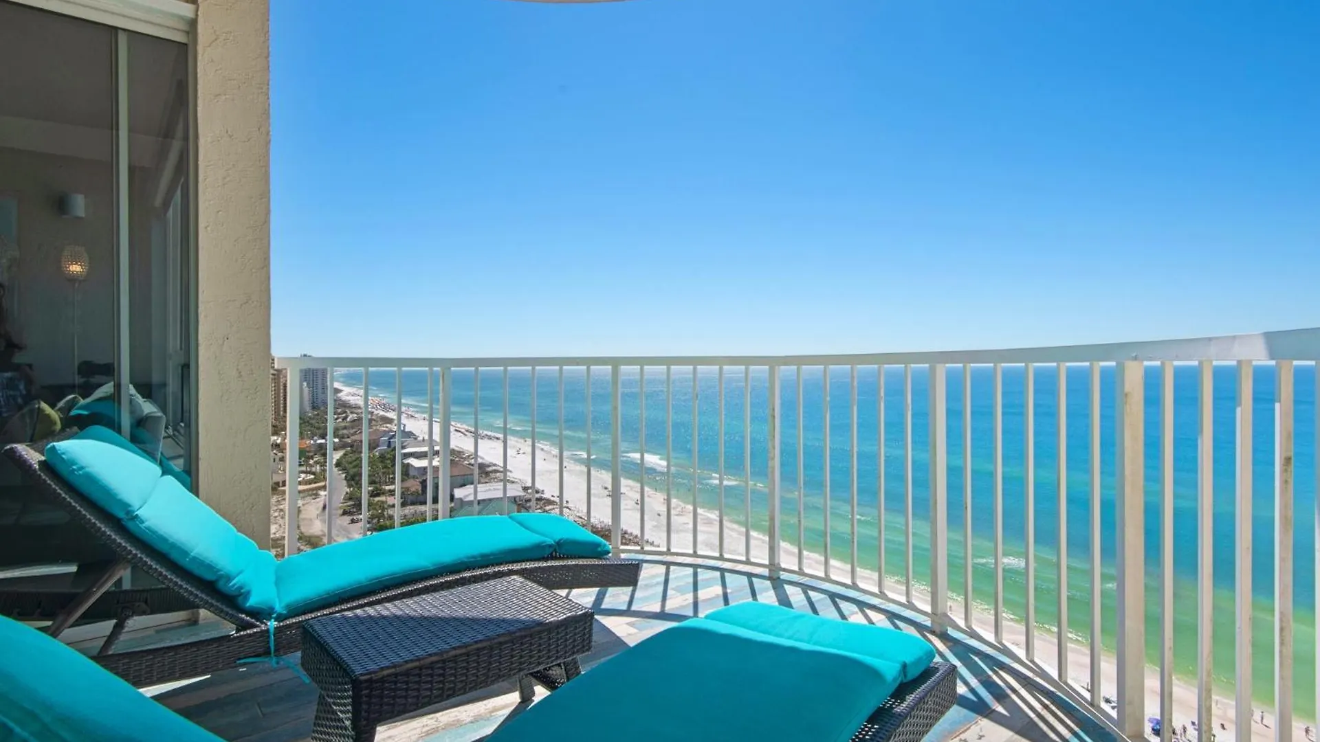 Hidden Dunes Condominium 1700 By Newman-Dailey Destin Holiday home